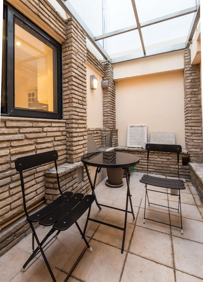 Pantheon Luxurious Flat Apartment เอเธนส์ ภายนอก รูปภาพ